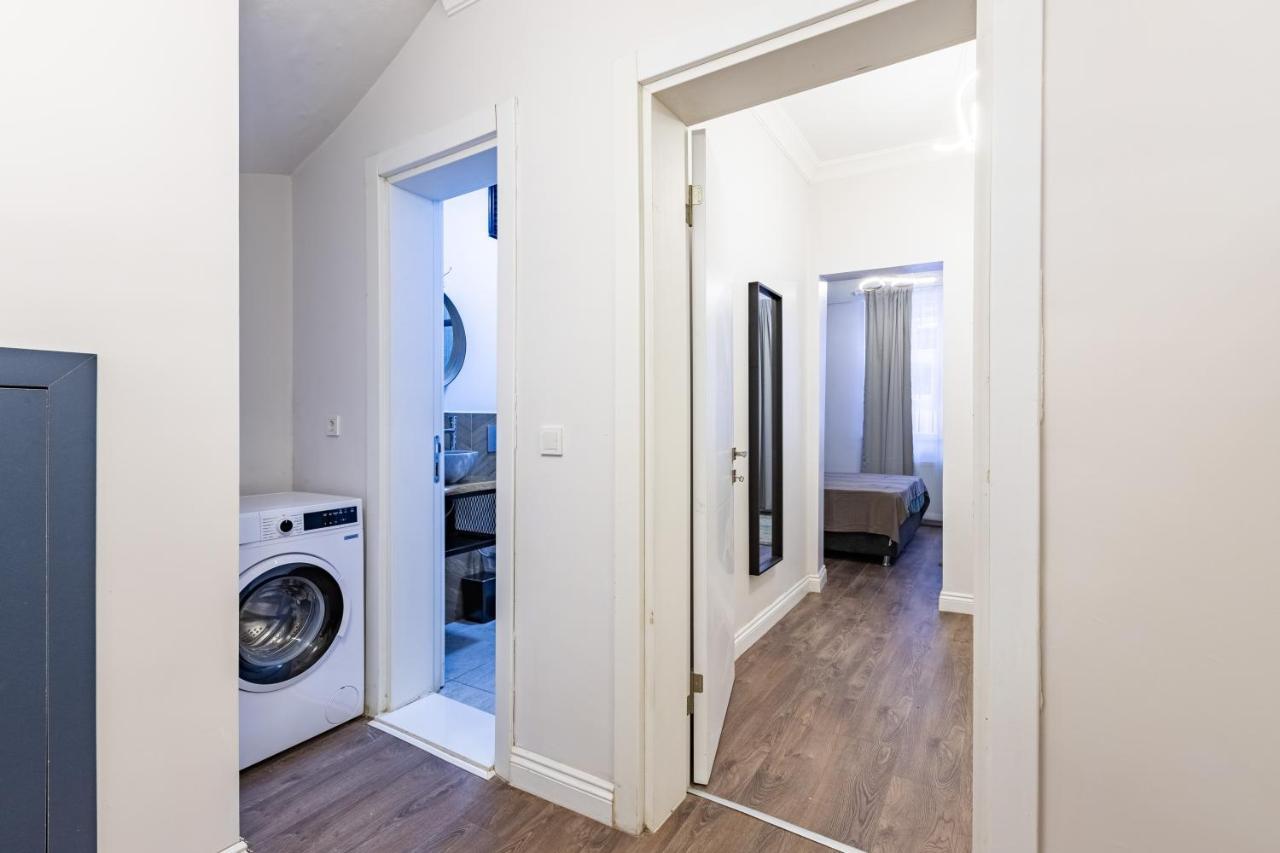 Red Suites Balat - Orange And Blue Istanbul Bagian luar foto